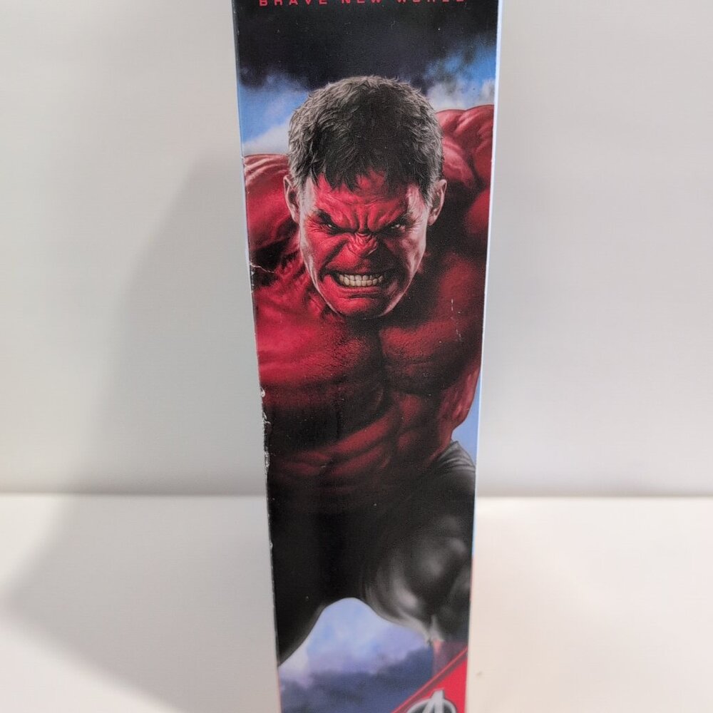 NIB Marvel Captain America Brave New World 12" RED HULK Titan Hero Damaged Box - Picture 6 of 6